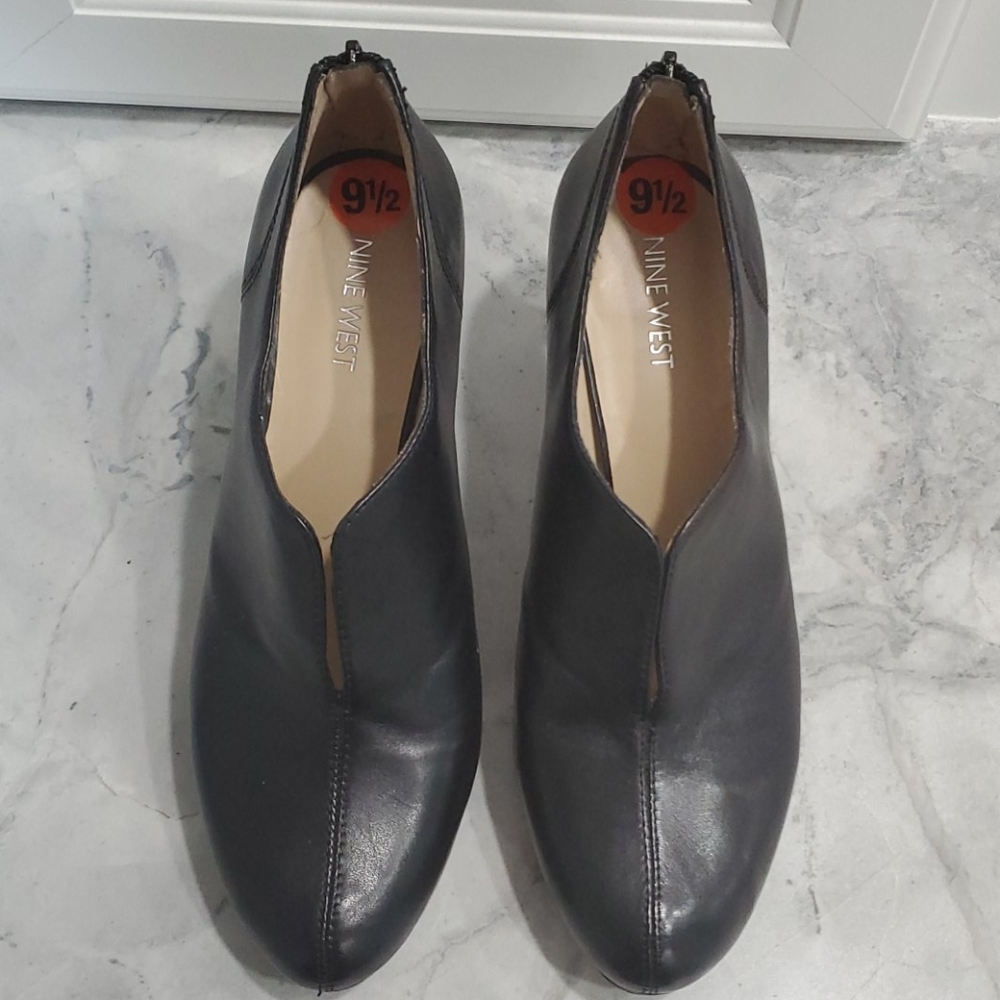 Sexy zip up heels